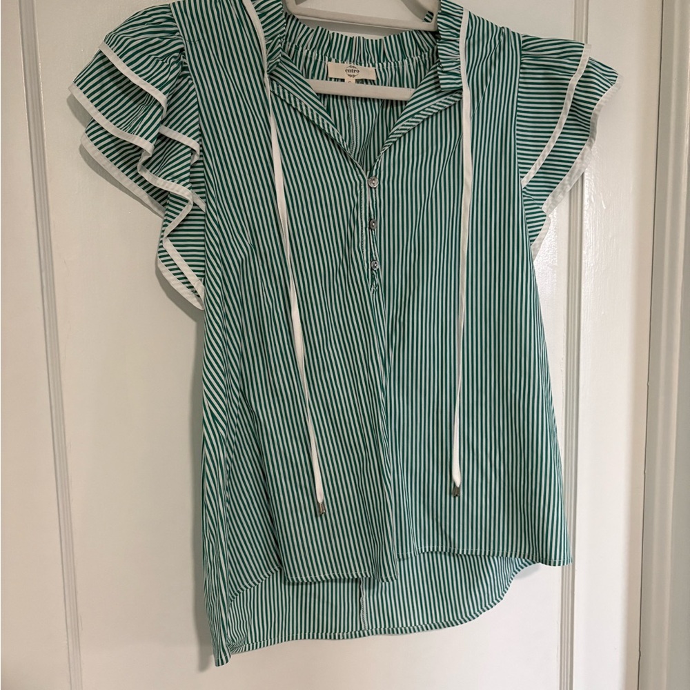 Avara Ruffle Sleeve Blouse
